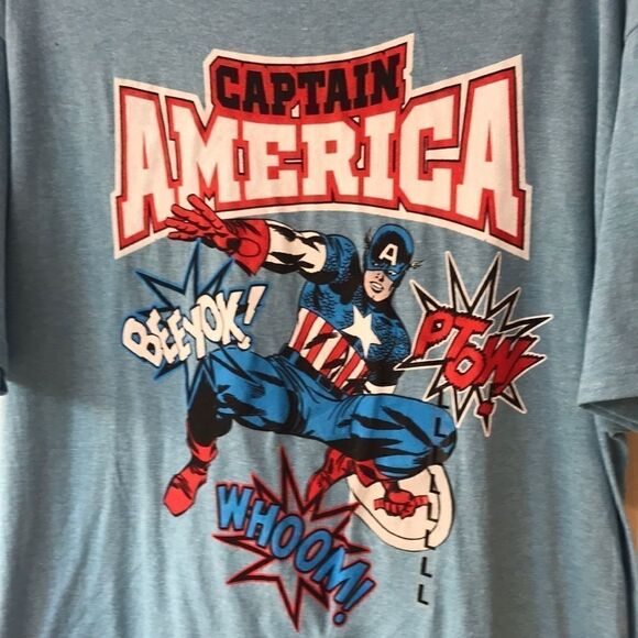 ❤️Captain America T-Shirt NWT - Picture 2 of 4
